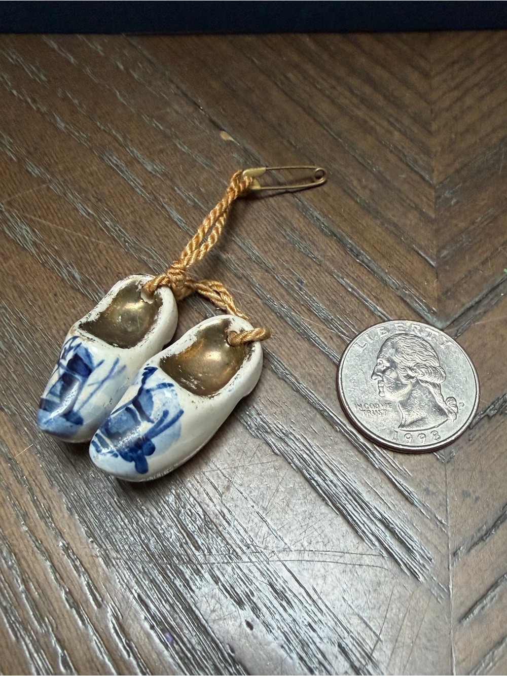 Vintage Miniature Dutch Clogs Ceramic Blue White Shoes Brooch Pin Souvenir